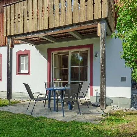 Cozy In With Kitchenette Apartment Viechtach
